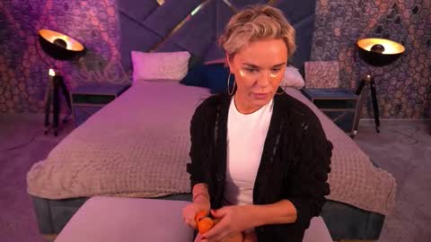 Ira brunette and Vika blonde online show from March 1, 6:50 am