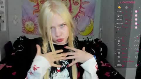 Mary online show from September 23, 1:16 pm