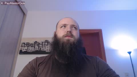 Bear online show from November 7, 9:39 pm