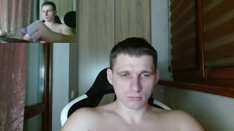 Poliglotjoe2 online show from March 5, 2:53 am