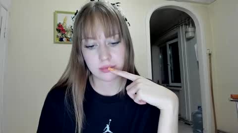 Polina online show from May 17, 6:28 pm