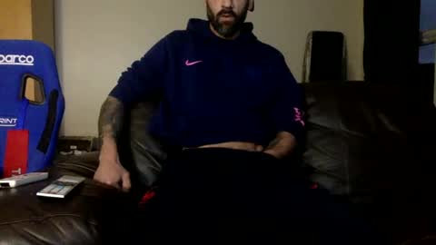 aquiles online show from December 7, 4:20 pm