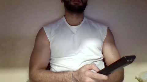 pollaa_19 online show from February 28, 8:35 pm