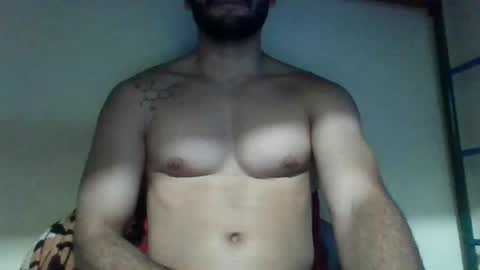 pollaa_19 online show from June 19, 7:42 pm