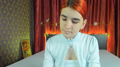 Snapshot of polly_love_ chatting on January 23, 11:26 am Polly online show from January 23, 11:26 am