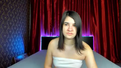 Polly online show from March 23, 7:02 am