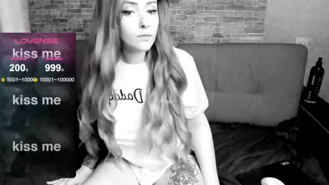 Polly online show from February 17, 9:56 am