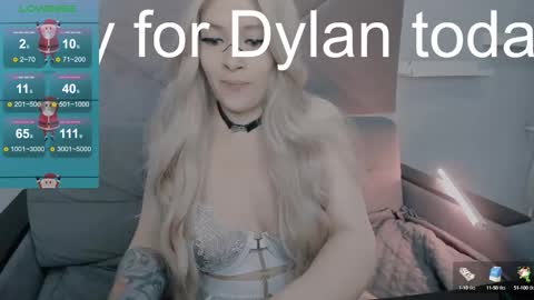 Polly online show from September 27, 12:08 am