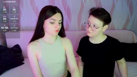 Ana and Tati online show from November 24, 8:18 pm