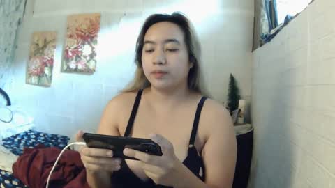 pornstarshaina online show from January 1, 7:09 am