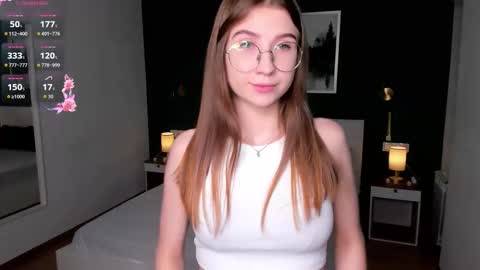 Elizabeth online show from November 17, 7:16 pm