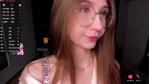 Elizabeth online show from February 11, 7:39 pm