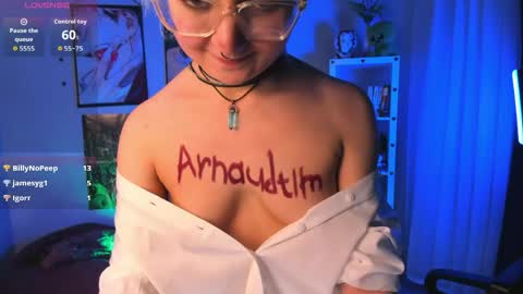 Powder online show from April 14, 9:18 pm