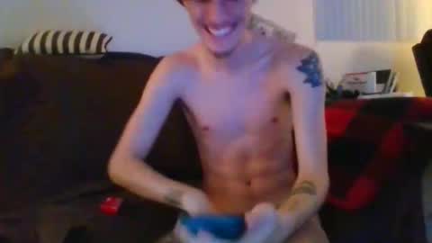 pahcket online show from March 17, 11:54 pm