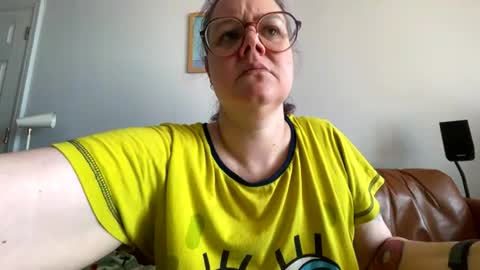 ppriestess online show from July 28, 10:24 am