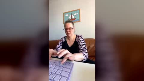ppriestess online show from July 3, 9:58 am
