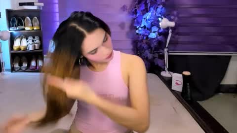 preciosa_banks69 online show from November 28, 6:21 am