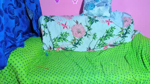 PRESSURE online show from April 7, 9:22 am