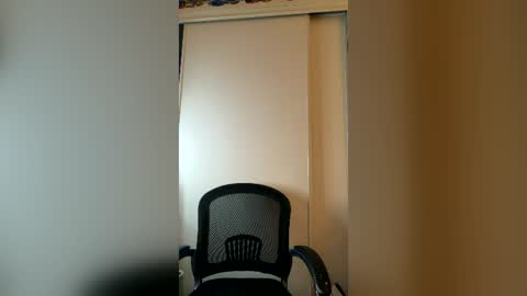pretttykittty88 online show from July 25, 9:51 am