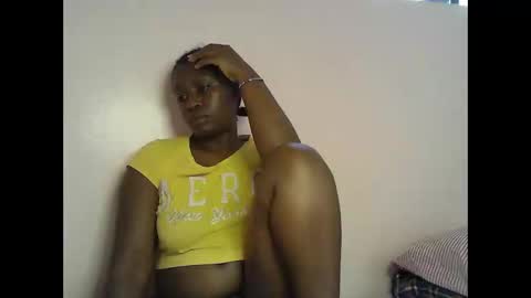 pretty_kylah online show from October 13, 1:57 pm