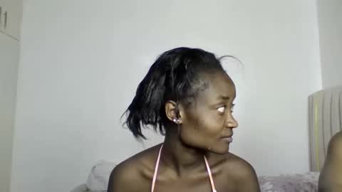 pretty luv1 online show from February 9, 7:16 pm