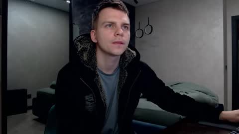 Justin online show from March 10, 3:56 am