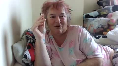 pretty tied up online show from August 5, 4:59 pm