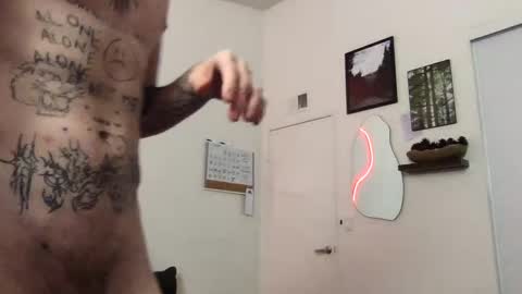 pretty boy online show from October 31, 3:29 am