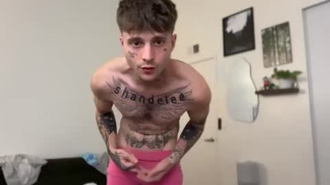 pretty boy online show from June 15, 4:26 am