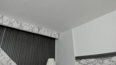 Snapshot of prettybullet chatting on February 16, 12:21 pm     GTM-5         online show from February 16, 12:21 pm