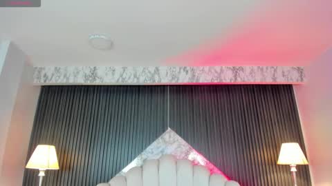 Snapshot of prettybullet chatting on October 20, 12:21 pm     GTM-5         online show from October 20, 12:21 pm