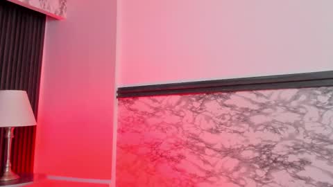 Snapshot of prettybullet chatting on February 25, 12:16 pm     GTM-5         online show from February 25, 12:16 pm