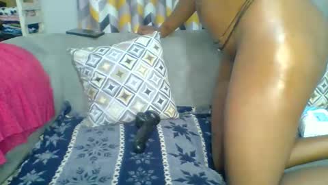 PrettyEla online show from October 30, 1:17 am