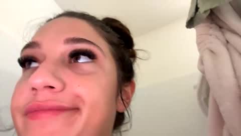 prettygirllltorii online show from March 4, 3:25 am