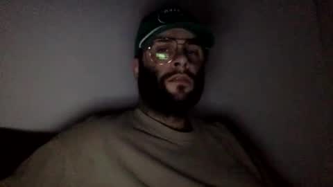 prettyglazed online show from April 18, 5:31 am