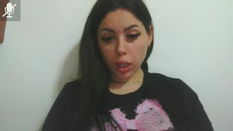 prettyjulliette online show from March 31, 8:42 pm