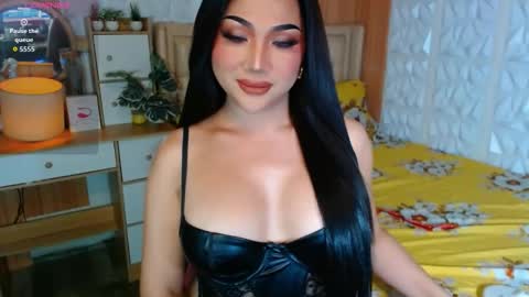 prettysexymaria online show from November 15, 7:37 pm