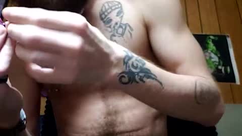 prettysolidd7 online show from February 21, 11:22 am