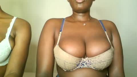 prettyvishy online show from July 13, 3:32 am