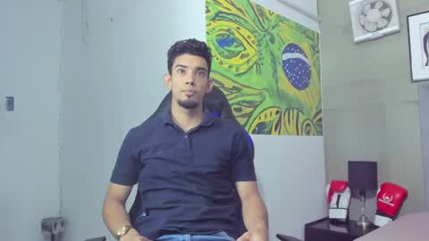 Snapshot of prince_arthur77 chatting on October 21, 1:16 pm prince_arthur77 online show from October 21, 1:16 pm