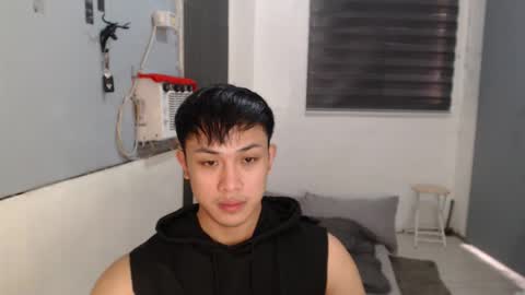 Prince Adrian online show from October 28, 8:04 am