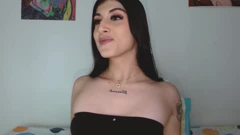 Sophie online show from February 2, 4:20 am