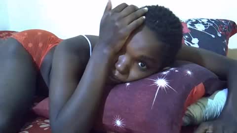 princess_scovia online show from May 15, 8:34 am