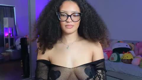 Amber online show from September 12, 9:17 pm