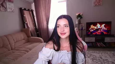 princessamira1 online show from June 29, 6:10 am