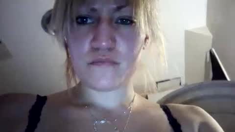 princessbrii537133 online show from November 7, 5:32 am