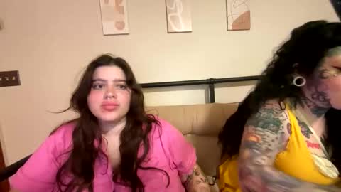 princessviccxo online show from April 16, 4:12 am