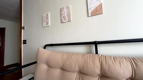 princessviccxo online show from January 14, 9:34 pm