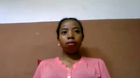 prisca880319 online show from July 22, 12:18 pm