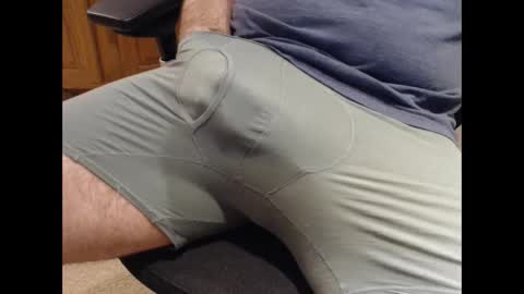 professionalsnow online show from May 1, 1:43 am
